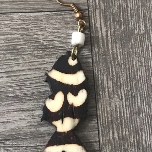 African ethnic Handmade Cow Bone Dangle Earrings