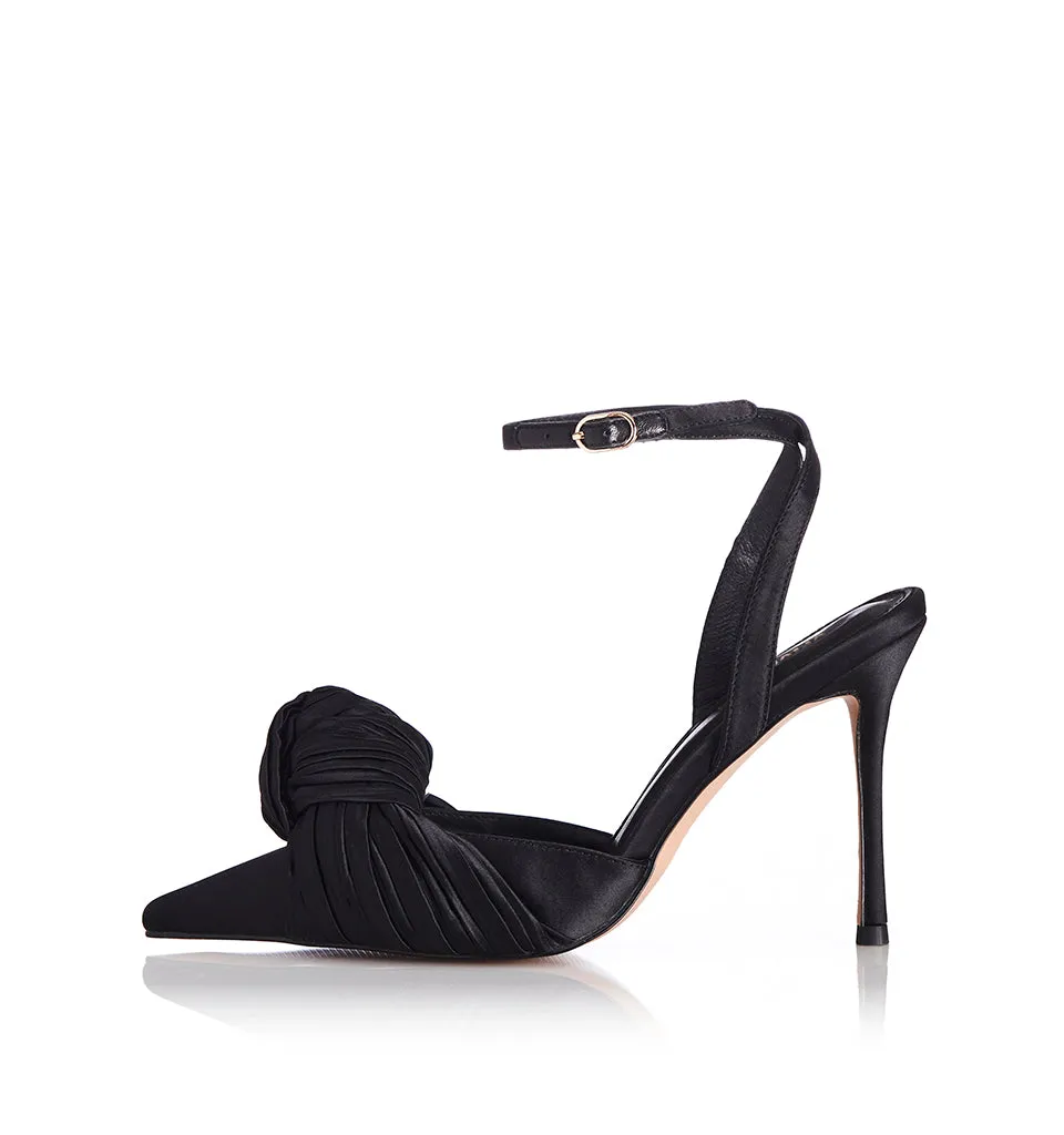 ALIAS MAE Womens Bonnie Heels Black Satin