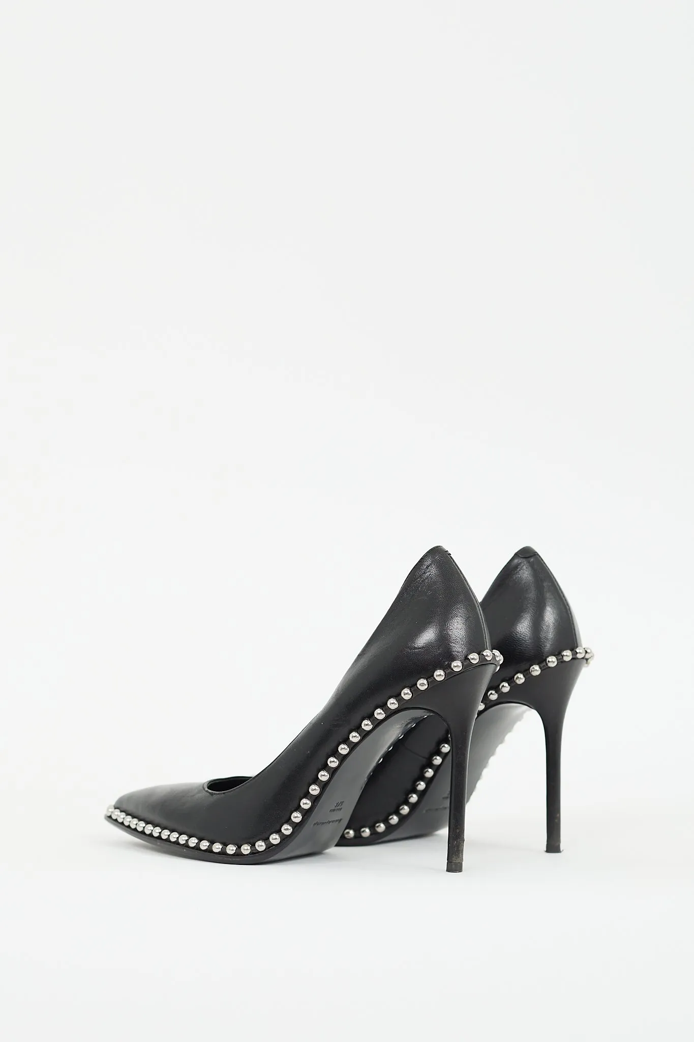 Black Leather Studded Rie Pump