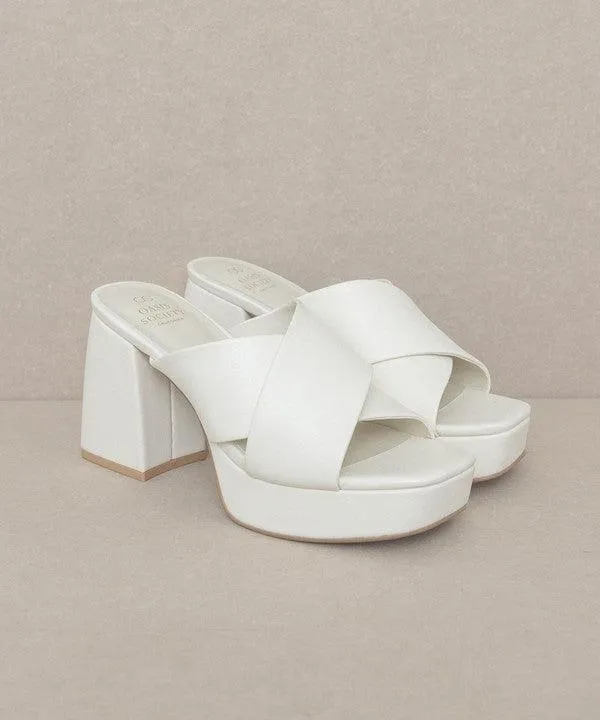 Carmen Chunky Platform Mule Heel