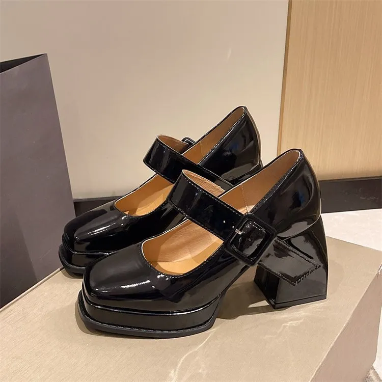 Uniwim Square Chunky High Heels Shoes SE22510